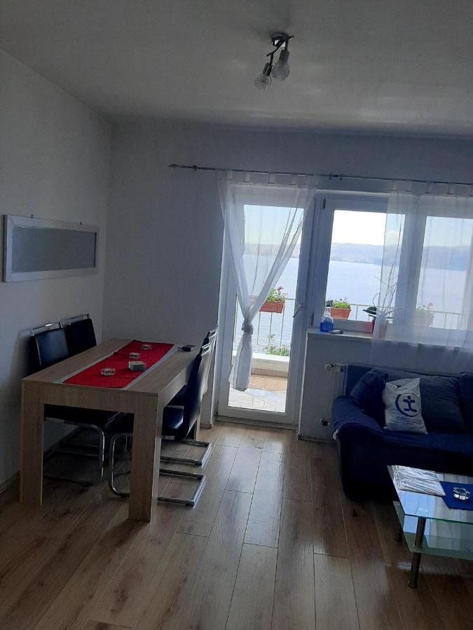 Apartment Tim Senj  Eksteriør billede